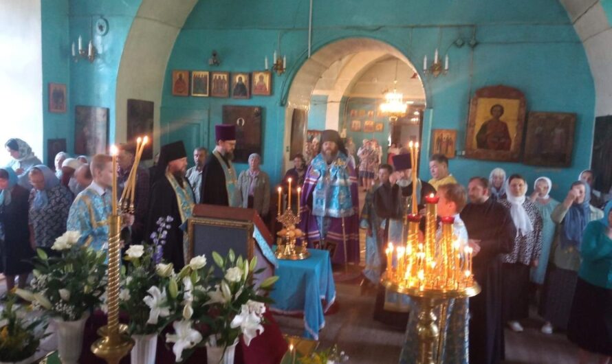 Богослужение в канун праздника Успения Пресвятой Богородицы