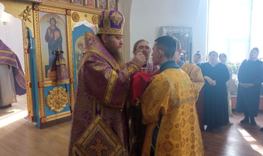 Архиерейское богослужение в храме Владимирской иконы Божией Матери с. Большая Соснова