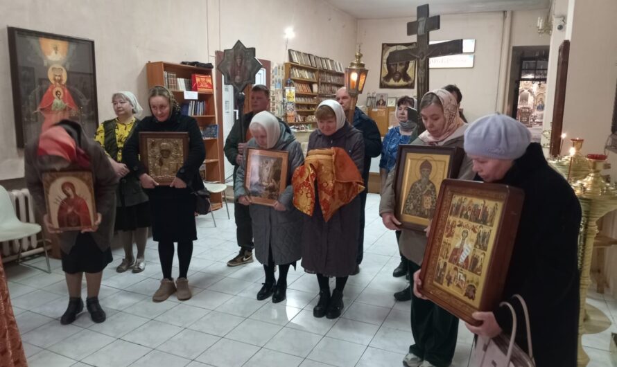 Архиерейское богослужение в четверг Светлой седмицы