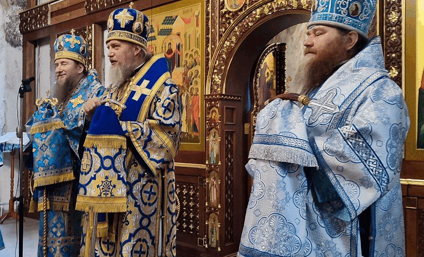 Епископ Петр принял участие в торжествах Покровского храма г. Шуи