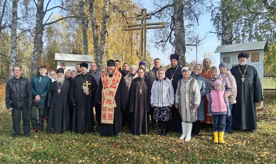 Епископ Петр совершил архипастырский визит в Никольское благочиние