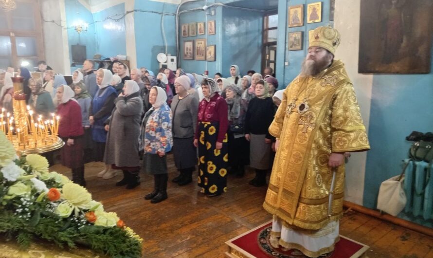 Архиерейское богослужение в Никольском кафедральном соборе г. Кудымкара