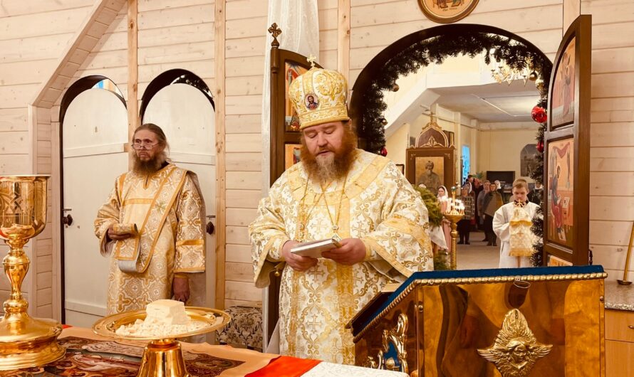 Епископ Петр возглавил соборное богослужение в Александро-Невском храме Верещагино