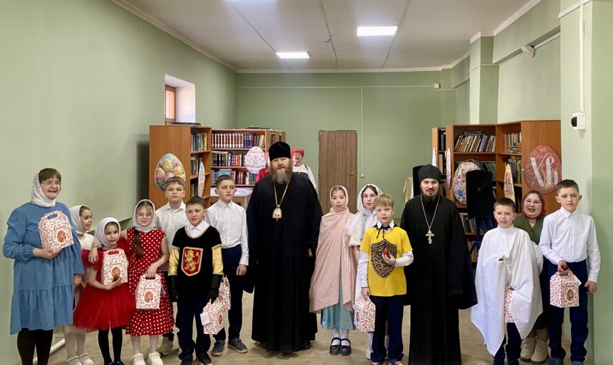 Епископ Петр принял участие в пасхальном празднике
