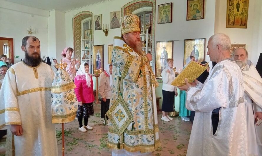 Праздник Святого Духа в Зюкайке