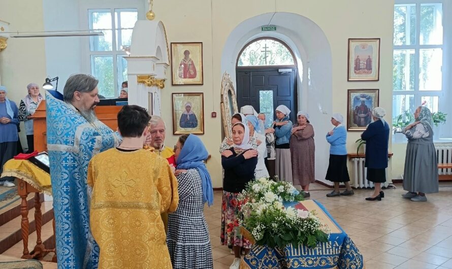 Престольный праздник в Успенском храме Оханска