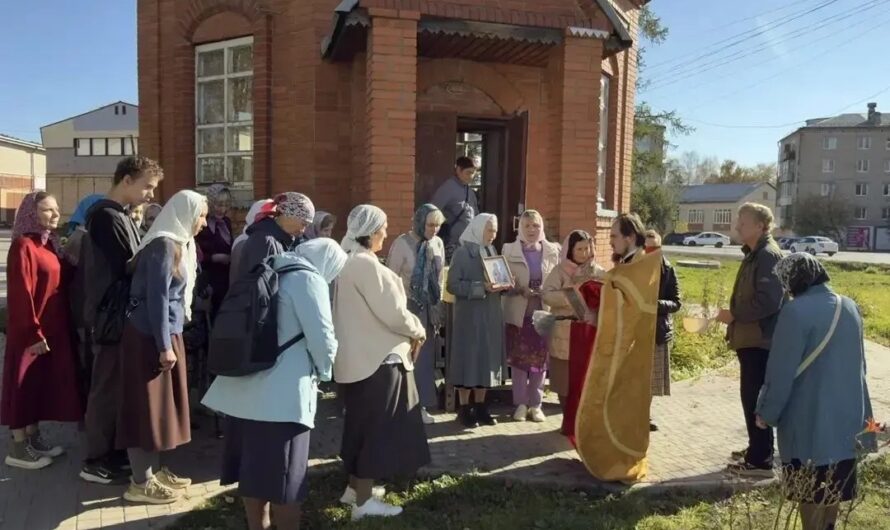 Молебен в часовне во имя святых мучениц Веры, Надежды, Любови и матери их Софии г. Кудымкара