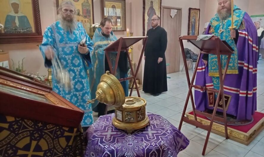 Архиерейское богослужение в Никольском кафедральном соборе г. Кудымкара