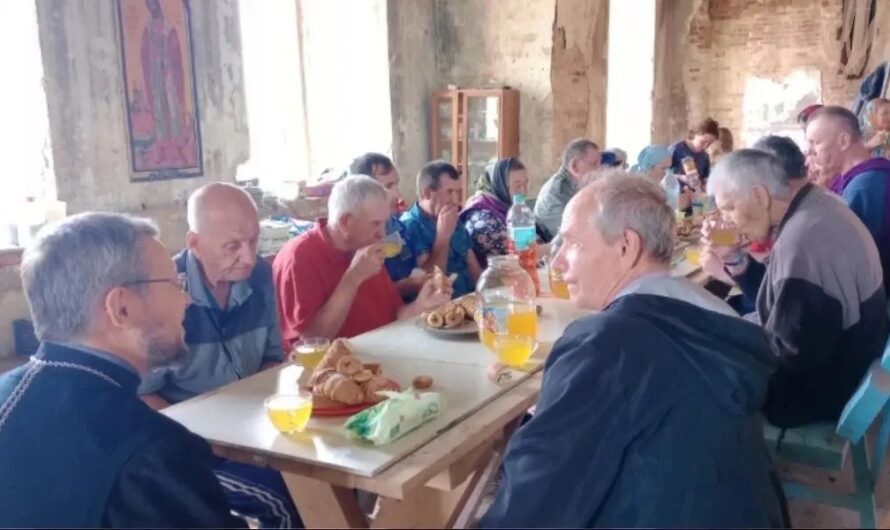 В благодарность за сохранение старинного Сретенского храма