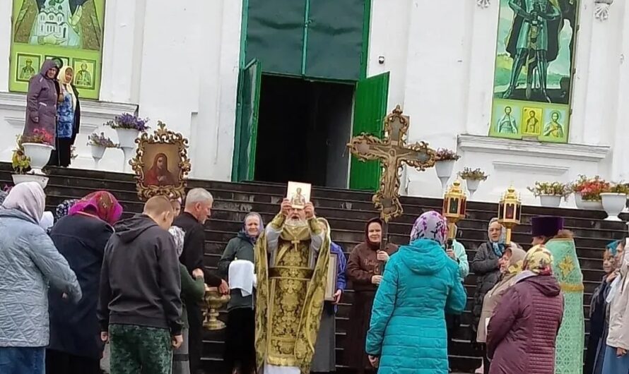 В посёлке Пожва почтили память святого благоверного князя Александра Невского