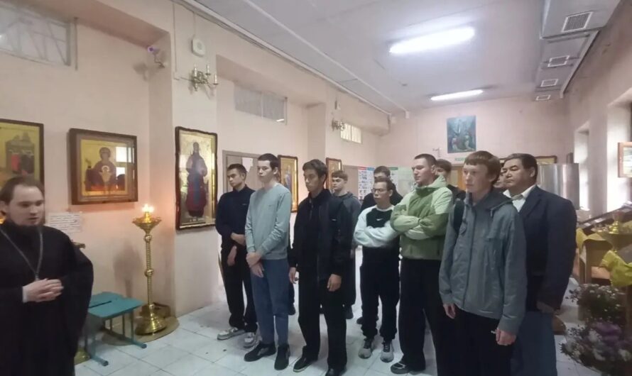 Студенты Коми-Пермяцкого агротехнического техникума посетили Никольский собор г. Кудымкара