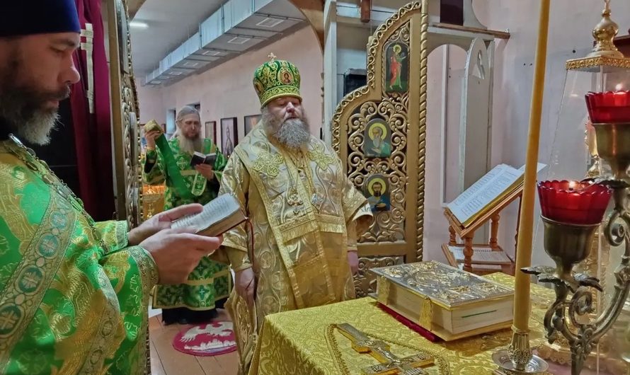 Архиерейское богослужение в Никольском кафедральном соборе г. Кудымкара