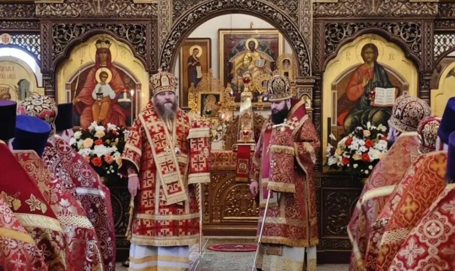 Управляющий Кудымкарской епархией сослужил Главе Пермской митрополии в день памяти священномученика Петра Вяткина